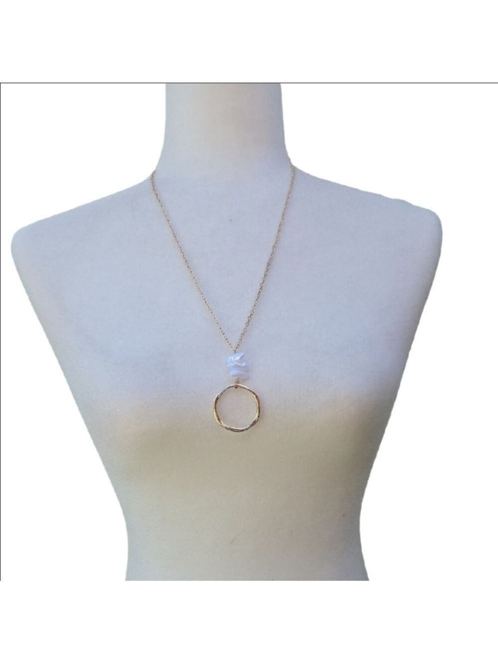 Elegant Faux Career Gold Necklace with Circle Pendant